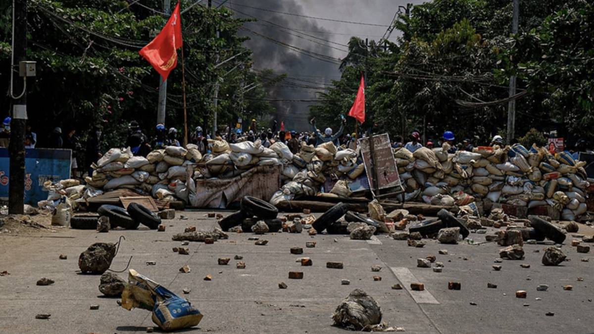 Myanmar’ın bağımsızlığının 77. yıl dönümünde siyasi gerilim ve silahlı çatışmalar sürüyor