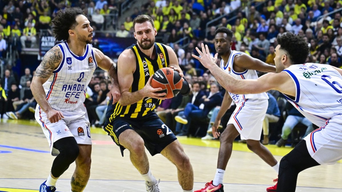 THY Avrupa Ligi'nde Türk derbisinde kazanan Fenerbahçe Beko