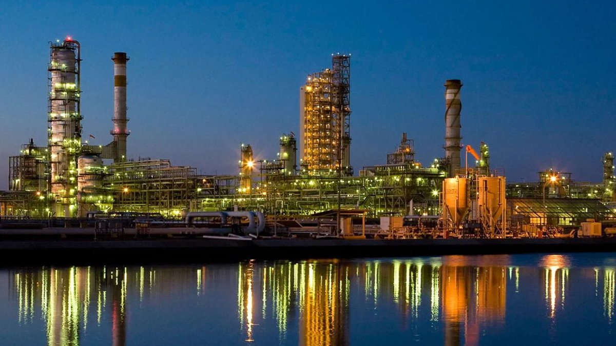 İklim, akaryakıt sektörünü tehdit ediyor: Petrol tesisleri sular altında kalacak