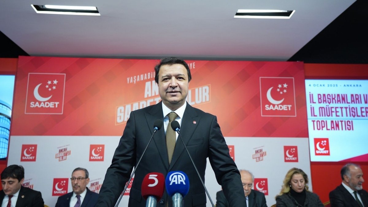 Arıkan’dan iktidara Öcalan ve Demirtaş tepkisi: Ada’da konuşan siyasete katılıyor, salonda konuşan nezarete atılıyor