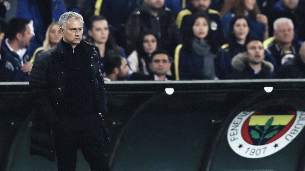 Jose Mourinho, Galatasaray'ı hedef aldı: Bu skandallar her hafta oluyor