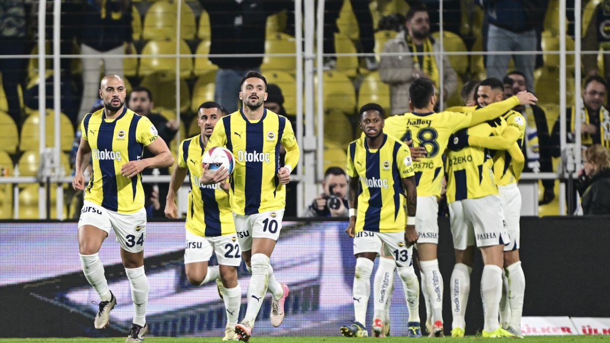 Fenerbahçe, Kadıköy'de kazandı: Sarı-lacivertli ekip, Hatayspor'u 2-1 mağlup etti