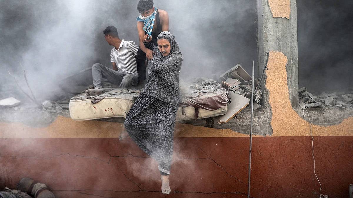 İsrail'in Gazze Şeridi'ne yönelik saldırılarında 12 Filistinli yaşamını yitirdi