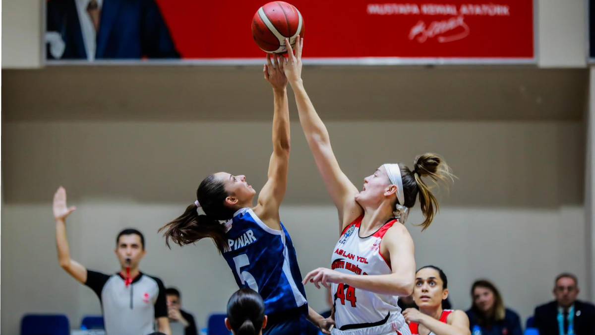 Burhaniye, 2025'e galibiyetle başladı