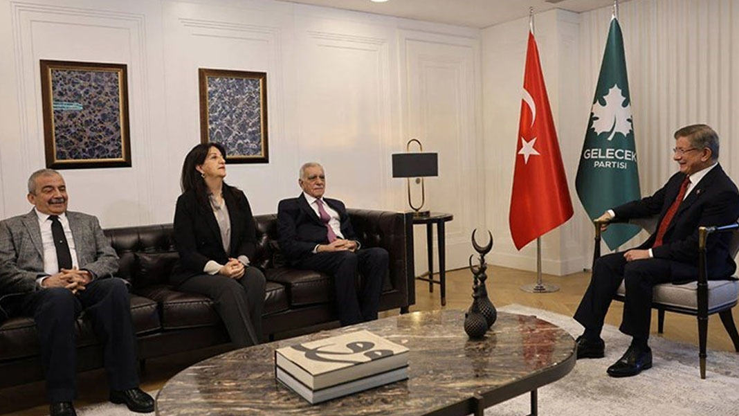 DEM Parti'nin İmralı heyetinden Gelecek Partisi'ne ziyaret! Demirtaş ayrıntısı dikkat çekti