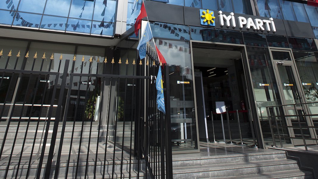 Samsun İlkadım'da istifaların ardından İYİ Parti Grubu düştü