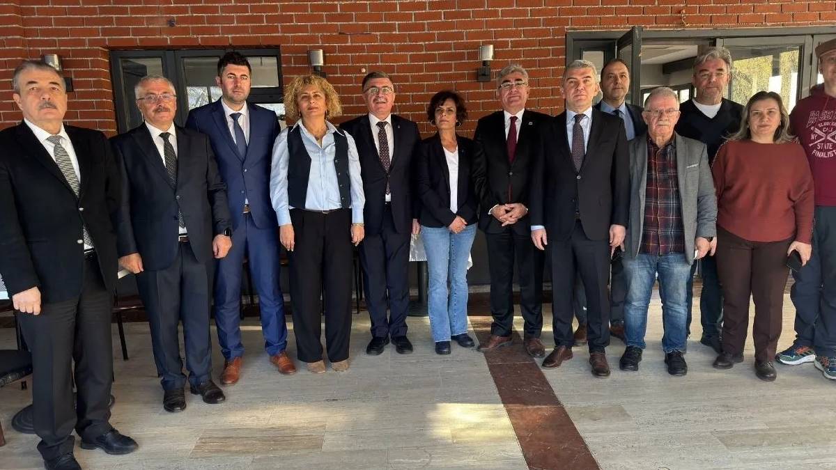 İsyan eden kamu emekçileri 13 Ocak’ta iş bırakıyor: ‘Yüzde 11,54 zam rezaletidir!’