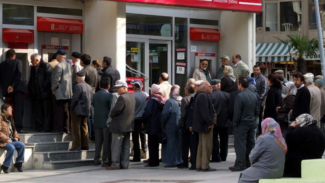 En düşük emekli maaşı 14 bin 469 lira oldu