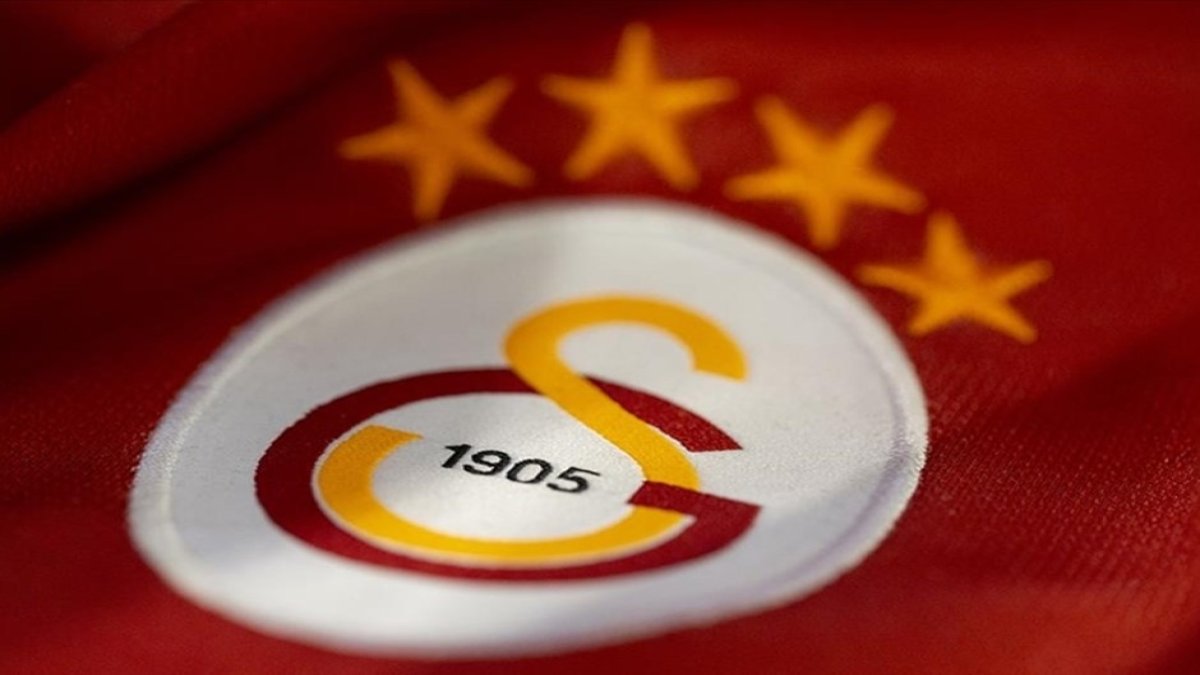 Galatasaray'dan iç transfer açıklaması: imzalar atıldı