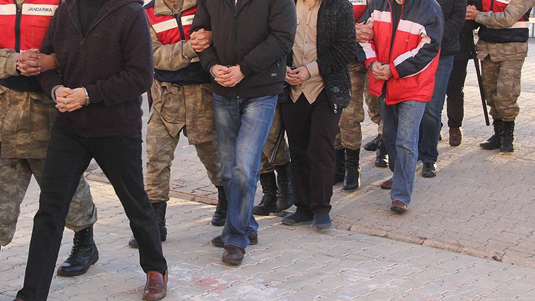 38 ilde FETÖ operasyonu! Çok sayıda tutuklama var
