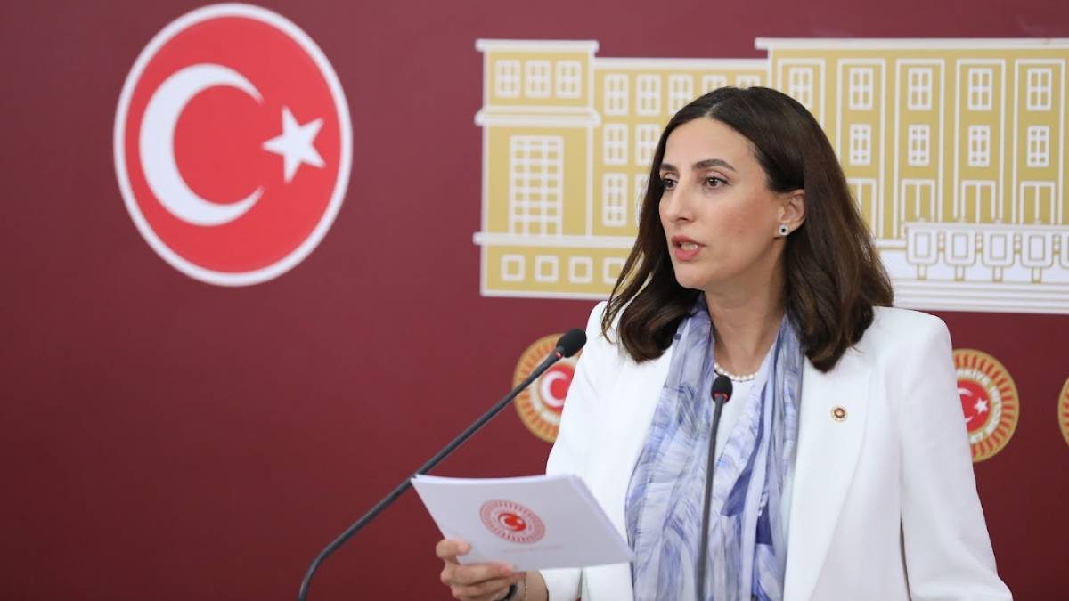 Rızvanoğlu’ndan bakanlığa pestisit çağrısı: Halkın gıdası zehir olmasın