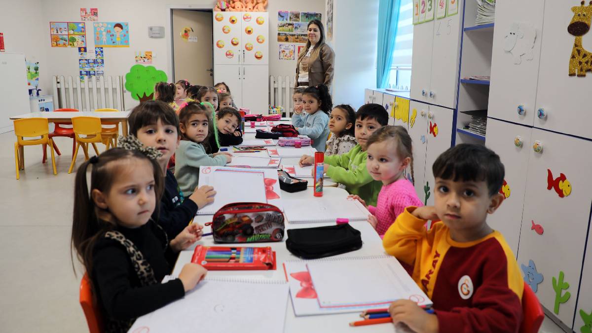 Büyükşehir, Seydikemer ve Ortaca’da Gündüz Bakımevi açmaya hazırlanıyor