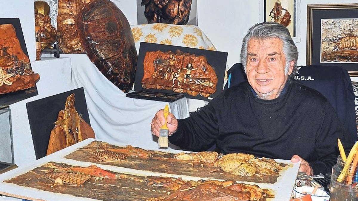 Ressam Nedim Celkan evinde ölü bulundu