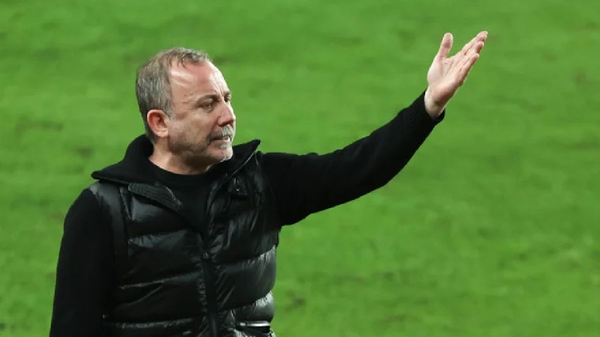 Sergen Yalçın hakkındaki o iddiaya canlı yayında isyan etti: Ben böyle bir yalan görmedim