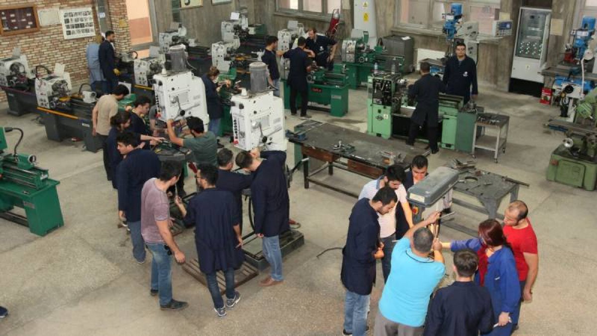 Meslek yüksekokullarında yeni dönem başlıyor