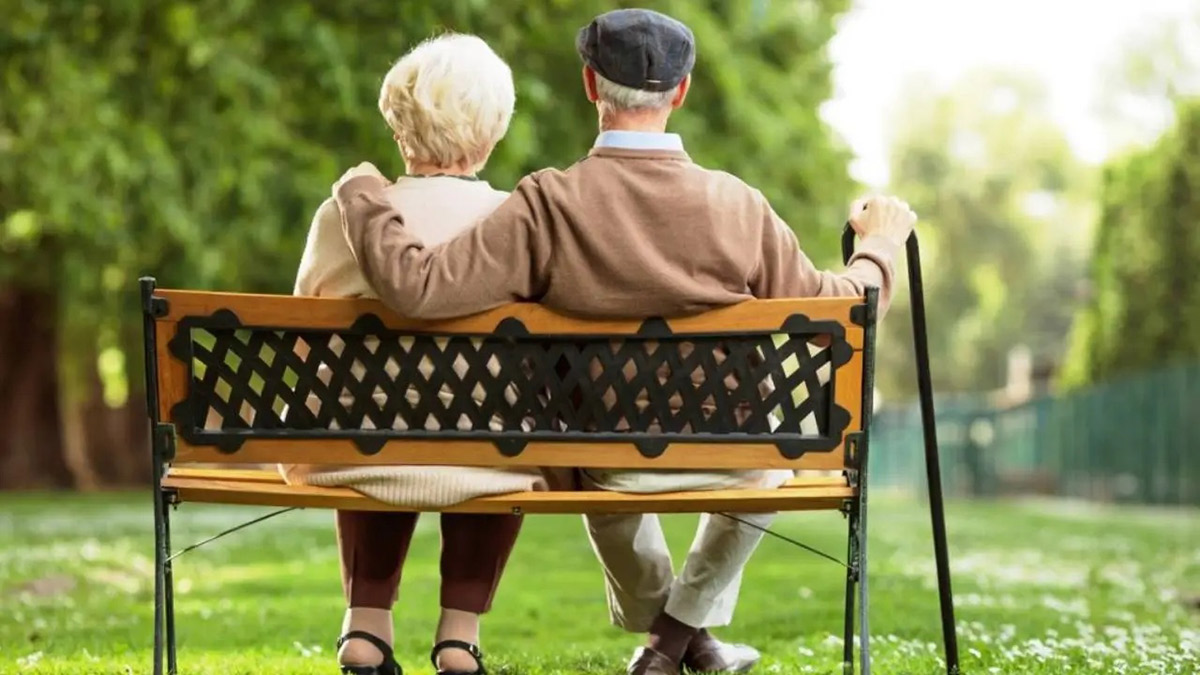 Londra, İngiltere'nin en hızlı yaşlanan şehri oldu