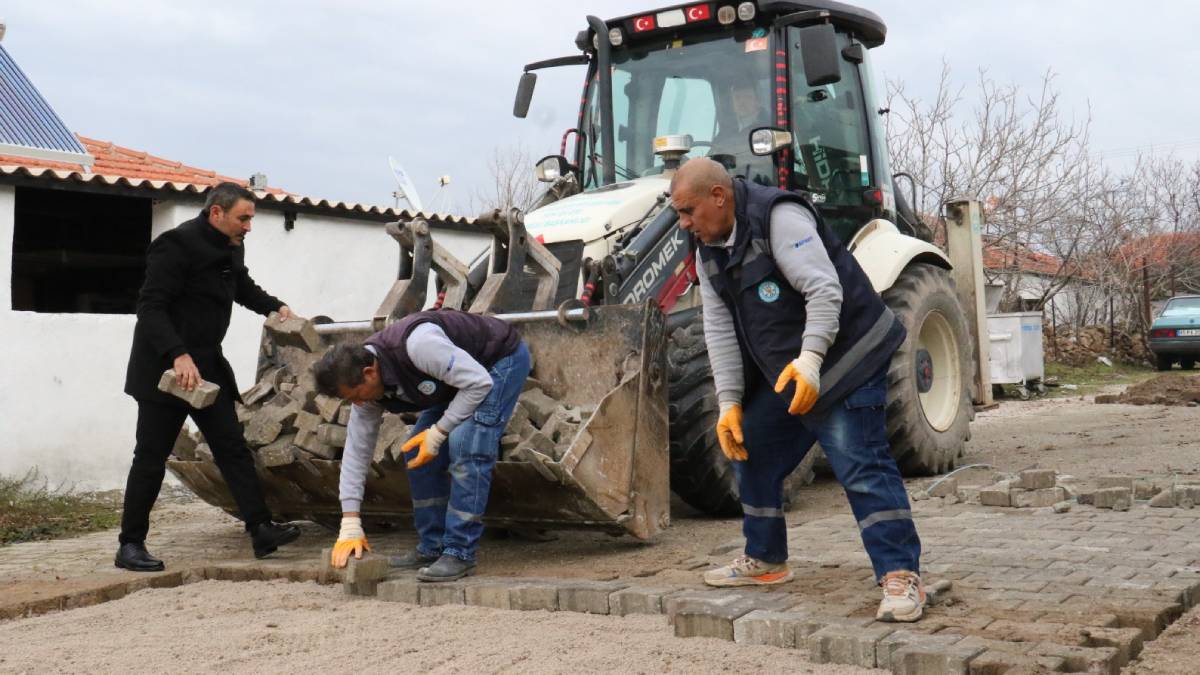 Büyükşehir, Manisa’da dokunulmayan sokak bırakmıyor