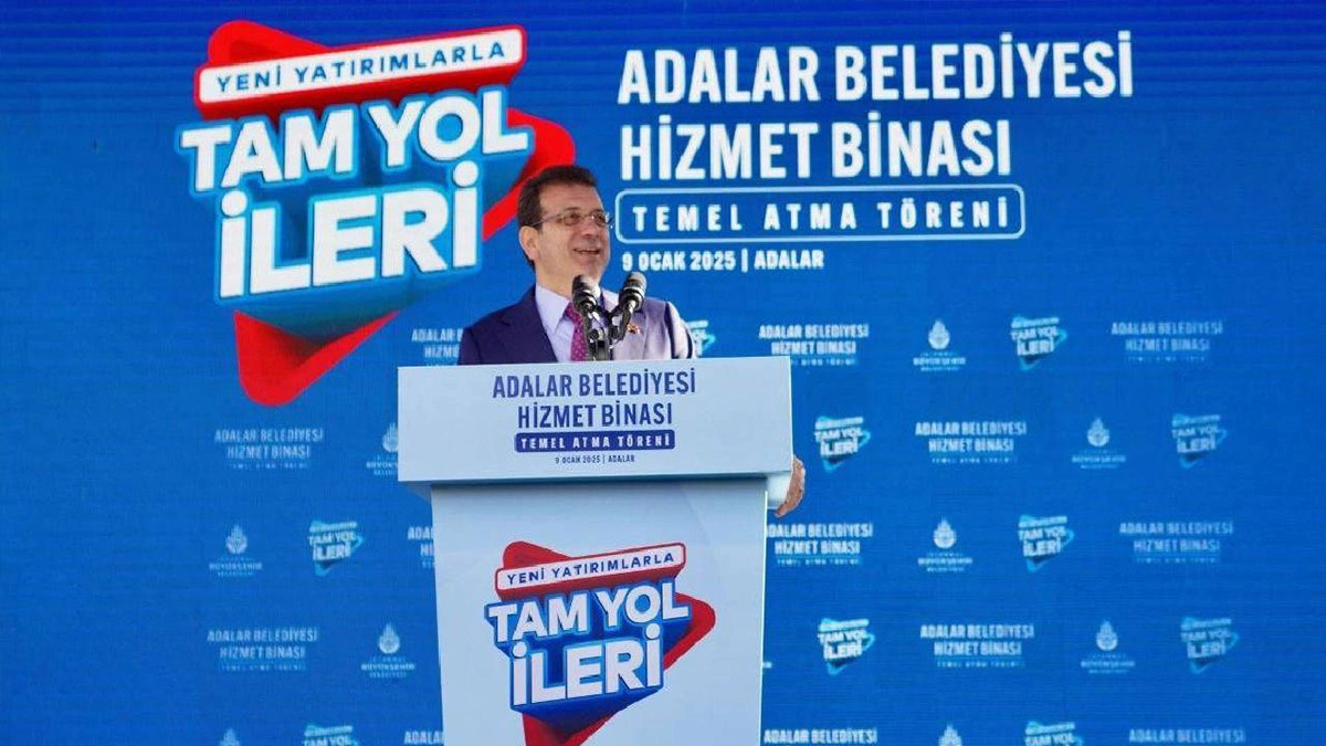 İmamoğlu'ndan kendisini protesto eden kişiye yanıt: Abi sesin çok detone