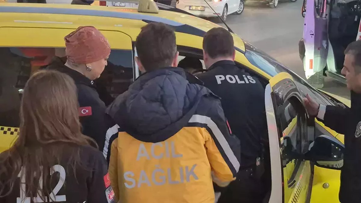 Bartın'da dikkat çeken olay: Takside derin uykuya dalan yolcu, öldü sanıldı