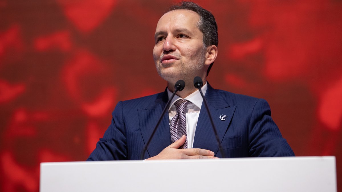 Erbakan'dan erken seçim çağrısı: İktidar için gitme vakti gelmiştir