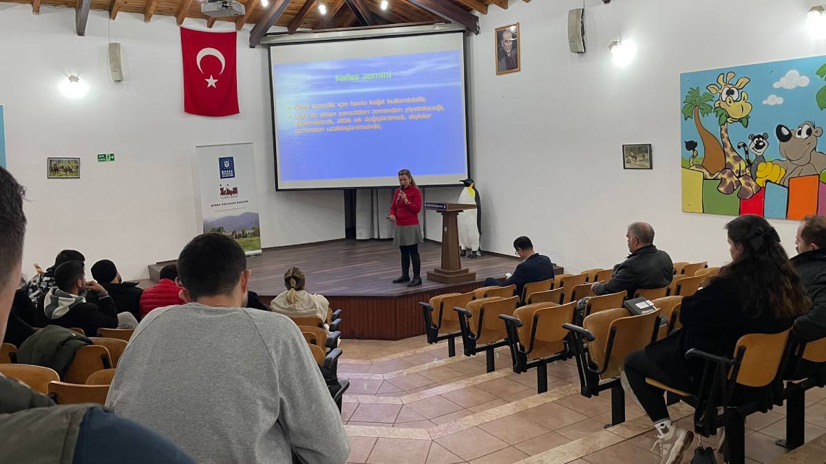 Hayvanseverlere ve hayvan satıcılarına eğitim