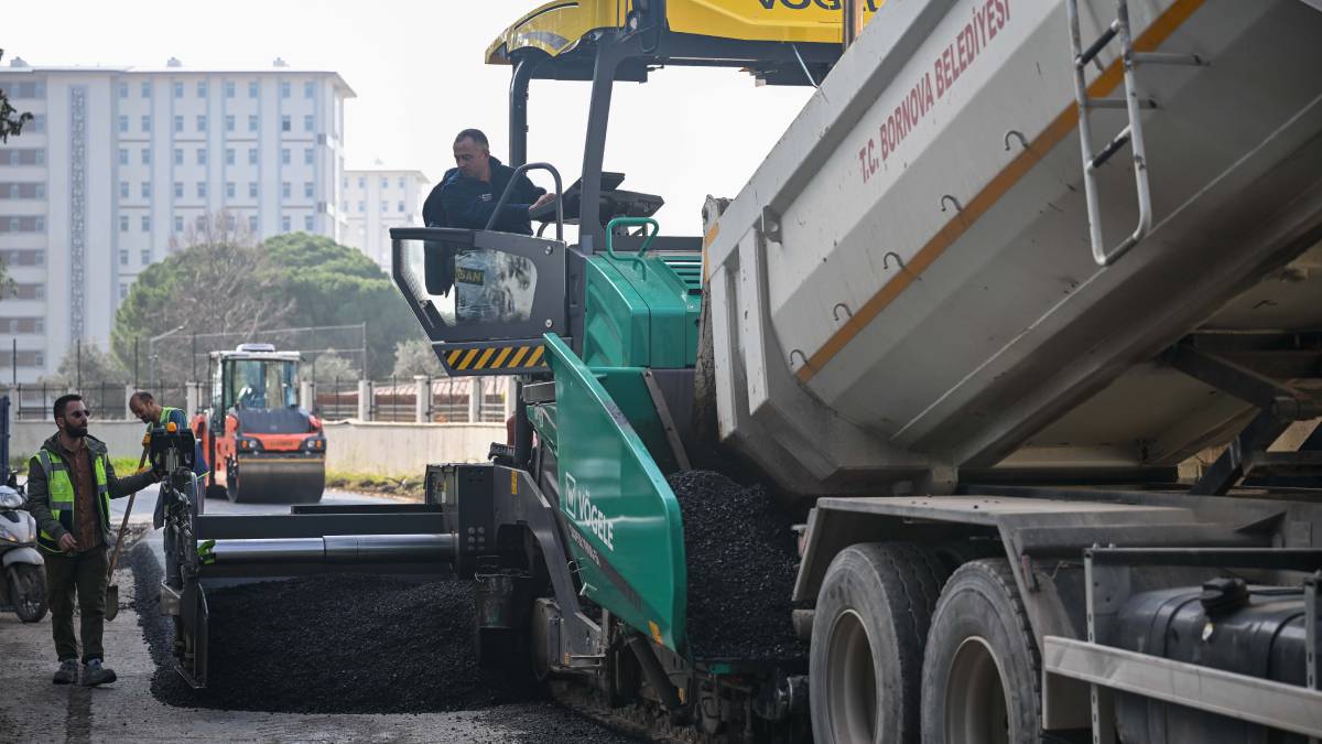 Ege Üniversitesi kampüs yolu yenilendi