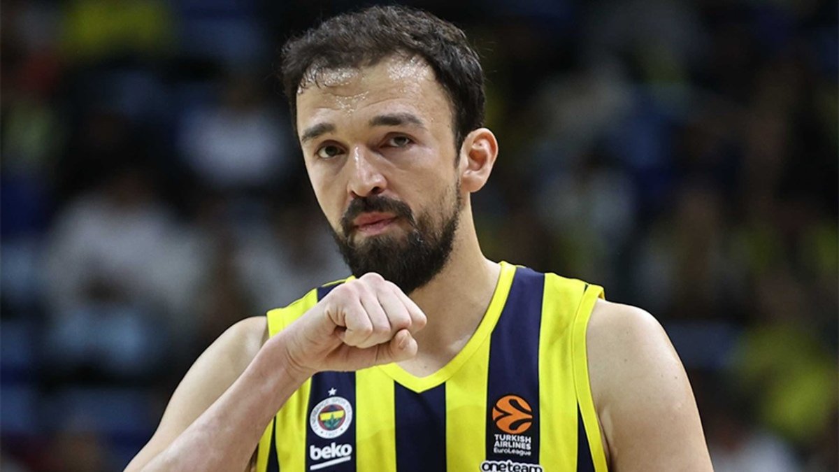 Sertaç Şanlı: Her maçı son çeyrekteki gibi oynamamız gerekiyor