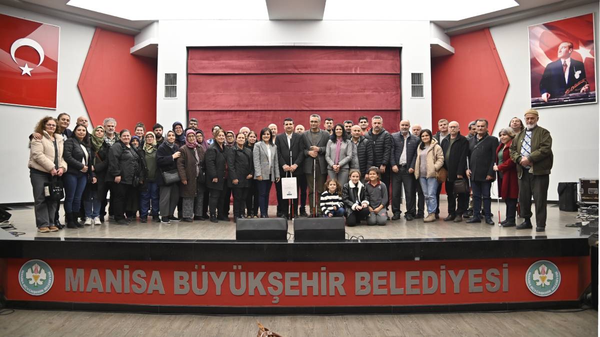Büyükşehir’den engelleri aşan betimlemeli belgesel gösterimi