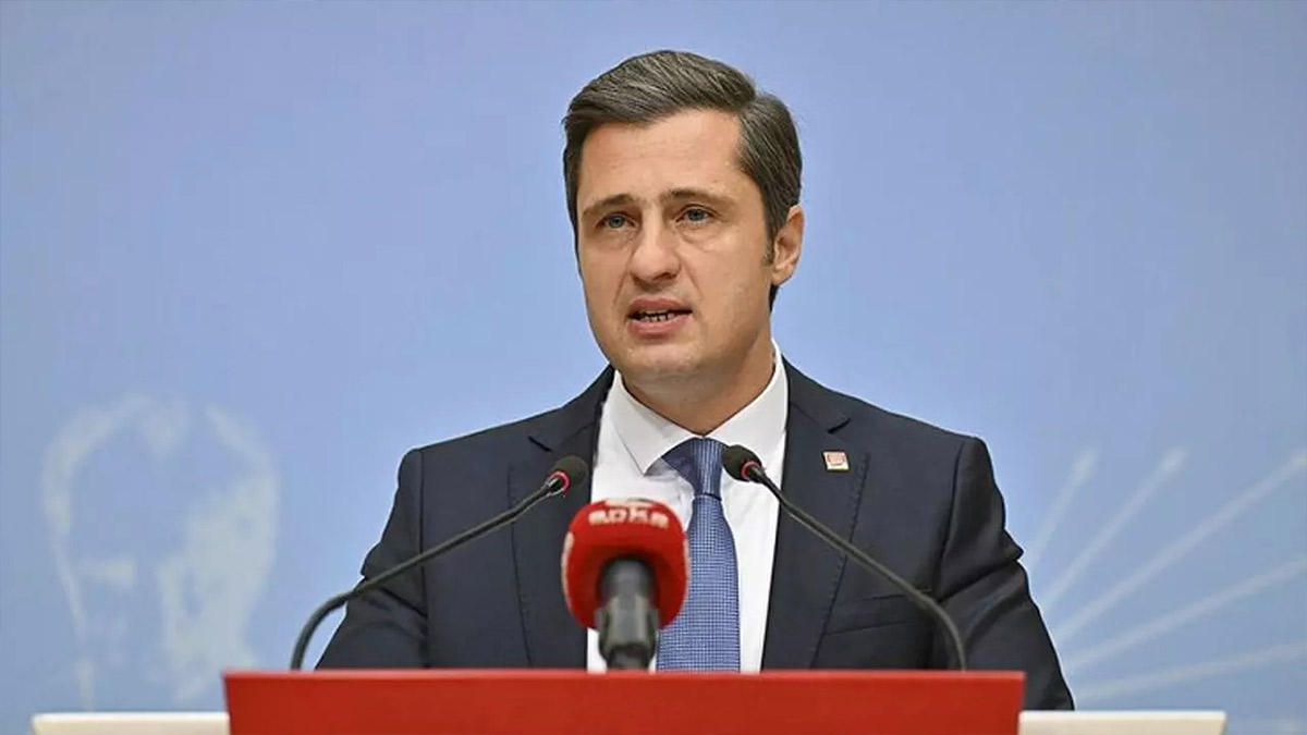 CHP Sözcüsü Yücel: Kayyum zorbalığını reddediyoruz... Bu millet ilk seçimde kırmızı kart gösterecek