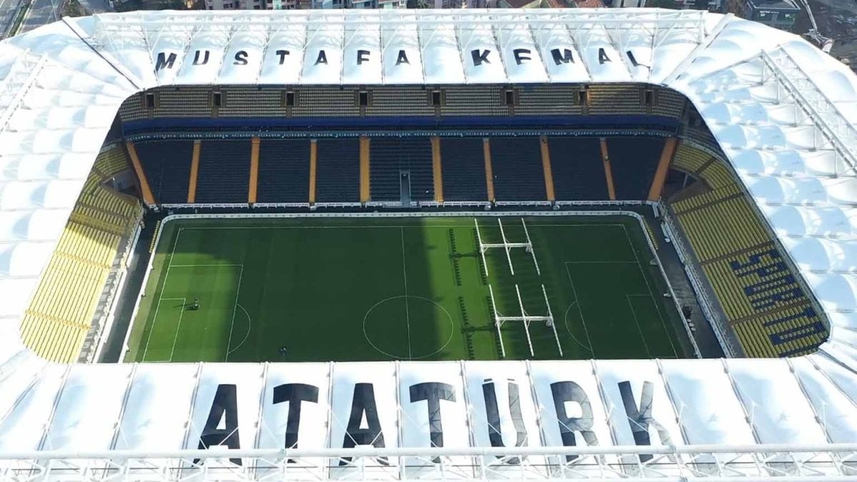 Fenerbahçe, Atatürk'ün adını Ülker Stadı'nın çatısına işledi