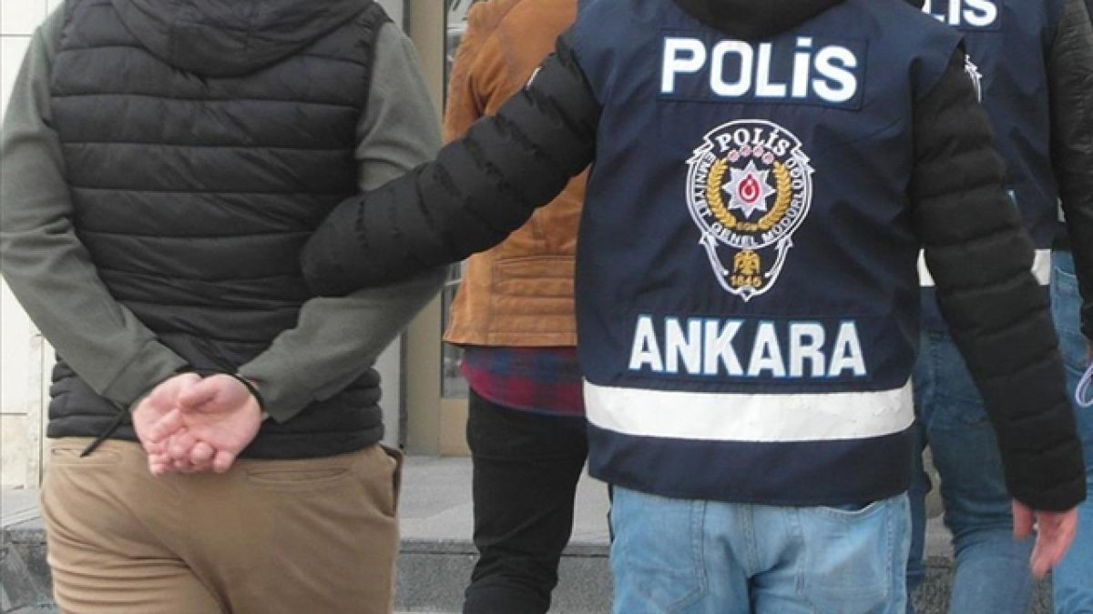Ankara'da sahte belgeler düzenleyen şebeke çökertildi: 15 kişi tutuklandı
