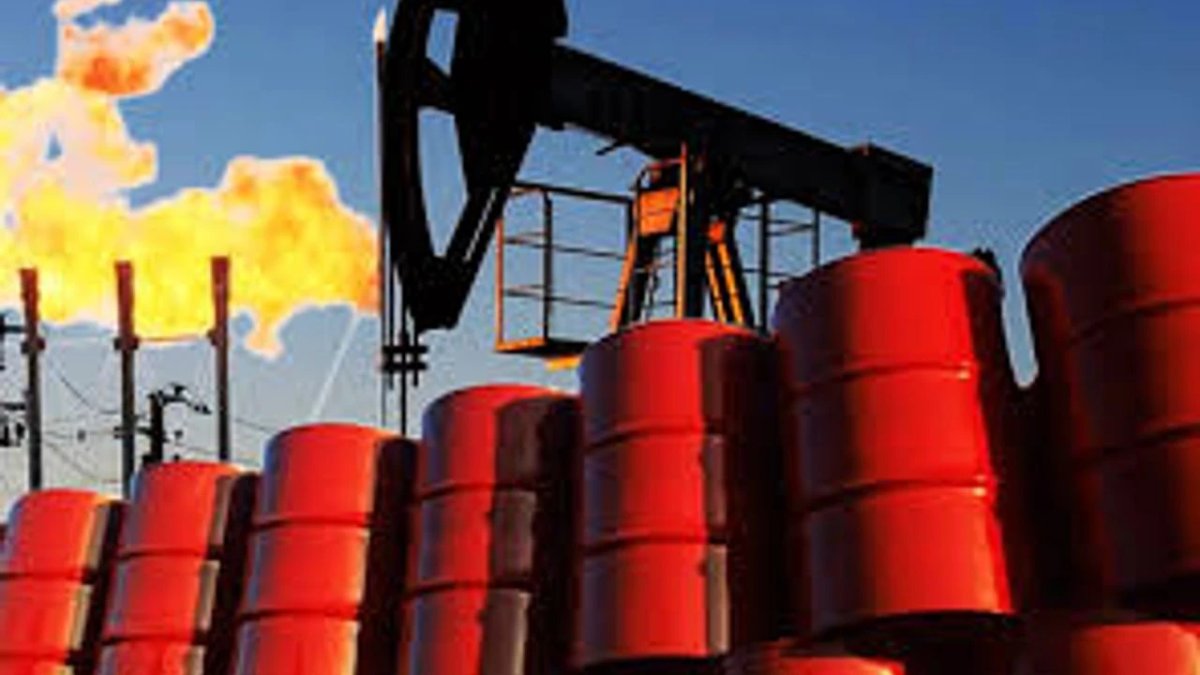 Rusya'ya yönelik ABD yaptırımları petrol fiyatlarını yükseltti