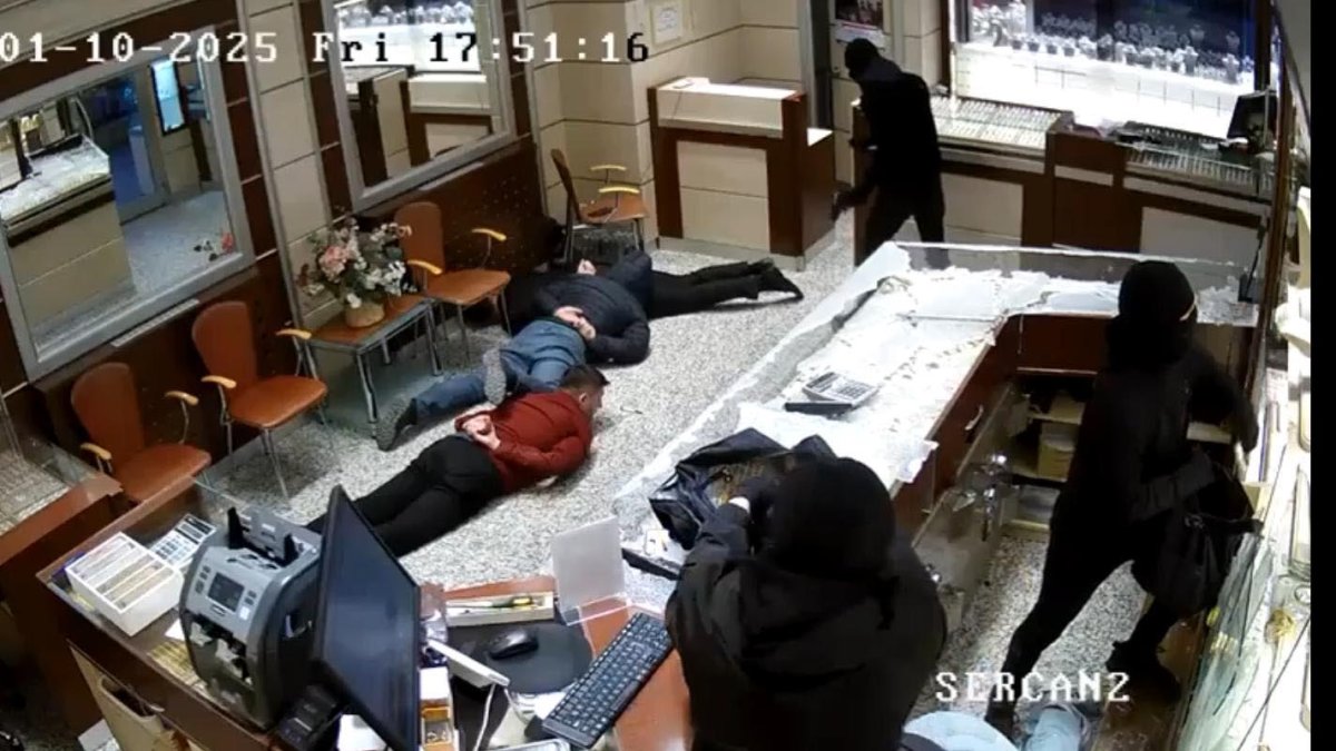 Safranbolu'da film gibi soygun: 20 kilogram altınla kaçtılar