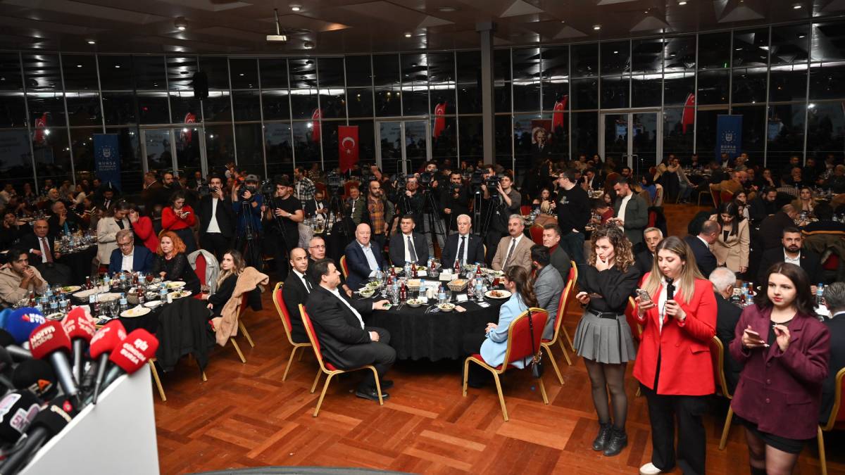 Başkan Bozbey, Çalışan Gazeteciler Günü’nde basın mensuplarıyla buluştu