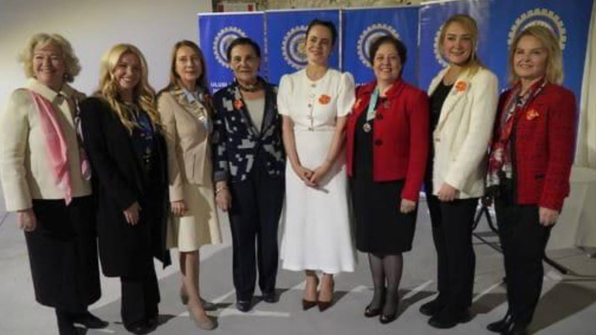 Kadına şiddete “resim” ile hayır dediler