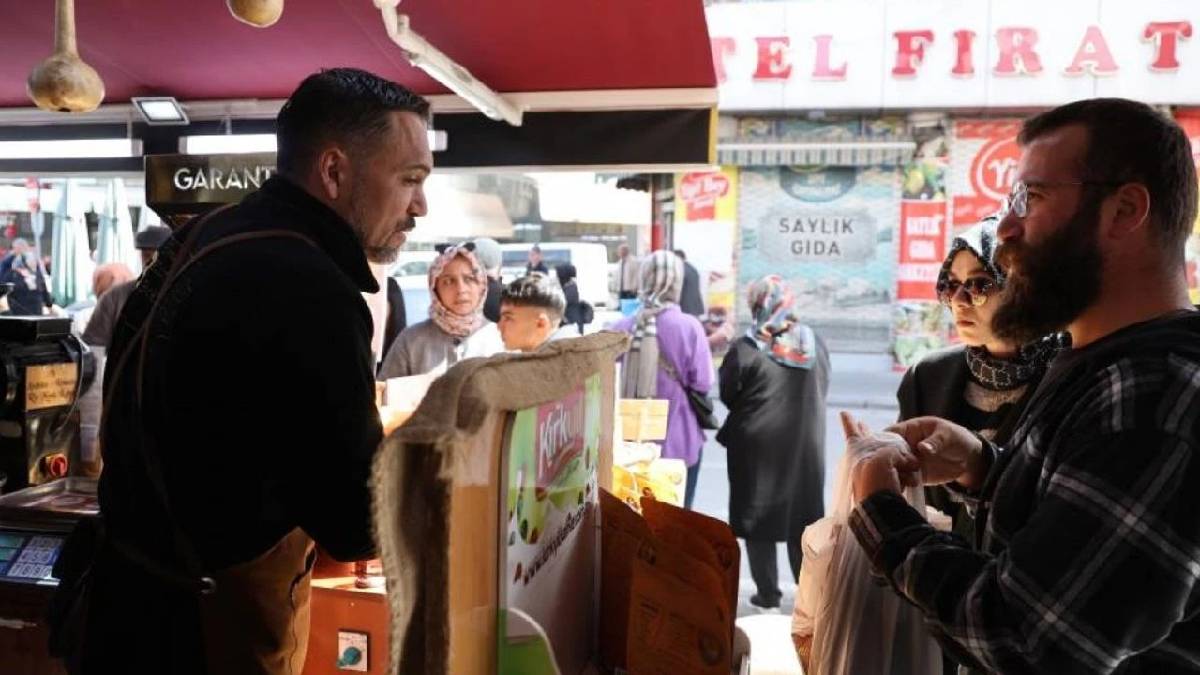 Kış aylarının vazgeçilmezi oluyor! Yürüyeni koşturuyor! Türk lezzeti kadar dünya lezzetine de ilgi artıyor!