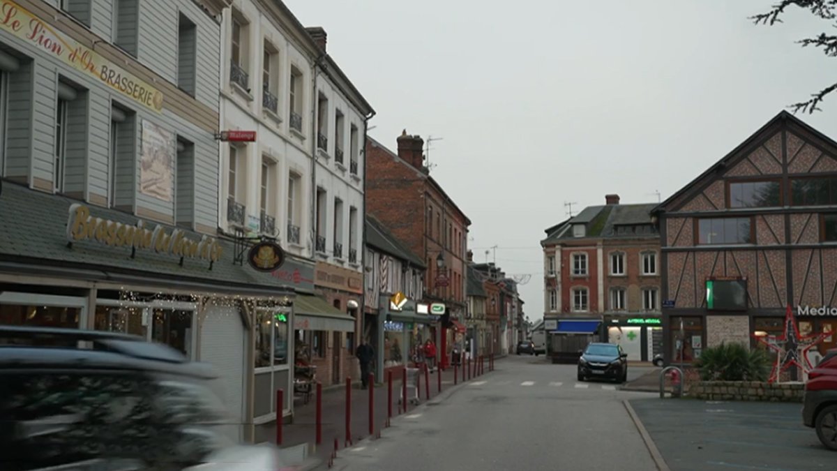 Hiç gitmediği kasabaya milyonlarca euro miras bıraktı