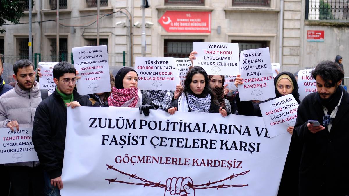 Göç İdaresi protesto edildi: 'Göçmenlere sistematik zulme dur de'