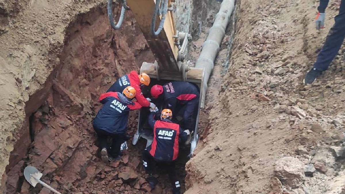 Elazığ'da göçük altında kalan bir işçi hayatını kaybetti