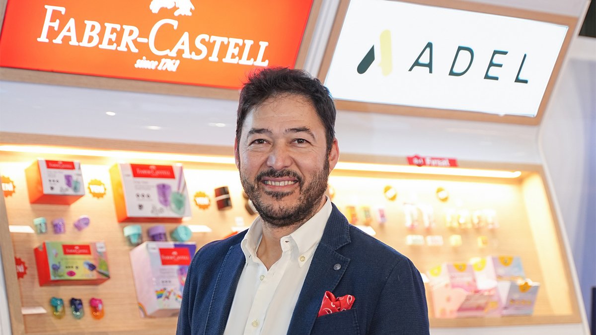 ADEL/FABER-CASTELL, FUARLARIYLA 2025 YILINDA “YENİ BİR DENEYİM” SUNUYOR