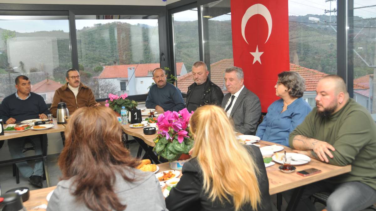 Başkan Günay, muhtarlarla buluştu