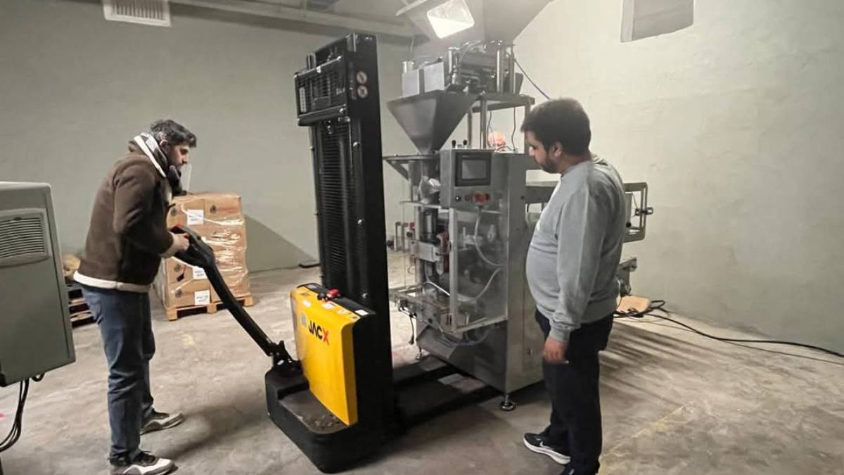 Bandırma Belediyesi Sosyal Markette yenilik: Kuru gıda paketleme makinesi hizmette