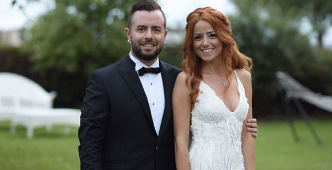 Emre Aydın nişanlısı Eda Köksal ile Ordu‘da evlendi