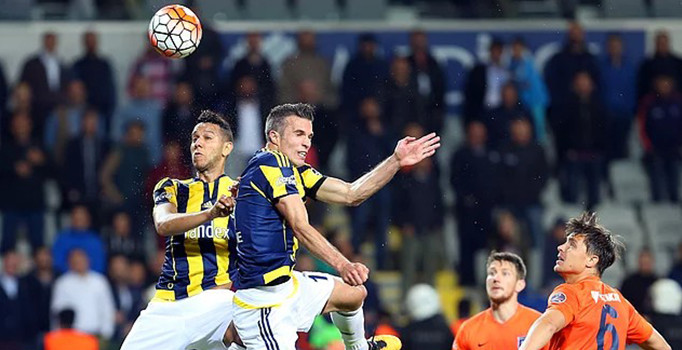 Başakşehir-Fenerbahçe maçı ilk 11'leri belli oldu