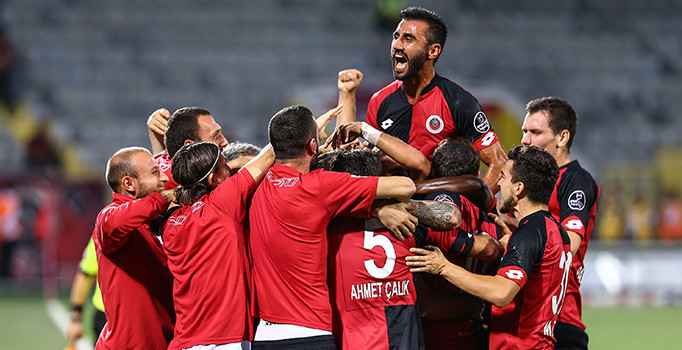 Başkent temsilcisi renkdaşına acımadı | Gençlerbirliği 2-0 Gaziantepspor