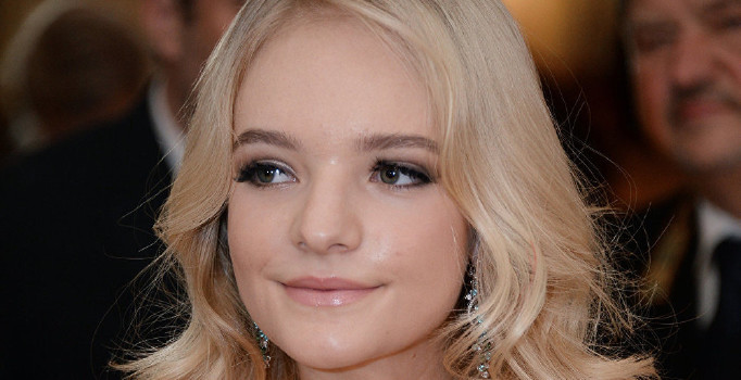 Kremlin Basın Sözcüsü'nün kızı Liza Peskov: Hayalim Tarkan klibinde oynamak