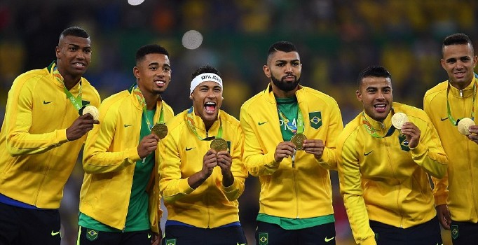 Brezilya, Almanya'dan 7-1'in rövanşını aldı ve altını kaptı