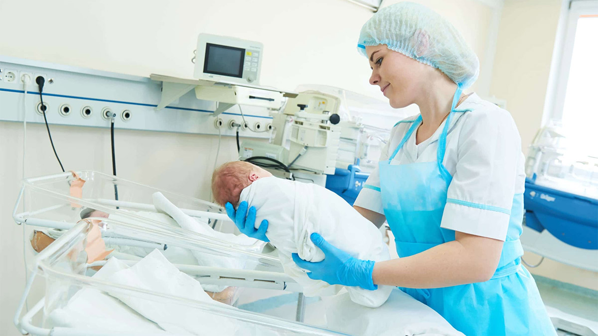 Yenidoğanda uzman eksikliği hizmet kalitesini olumsuz etkiliyor: Düşük ücret ağır iş yükü