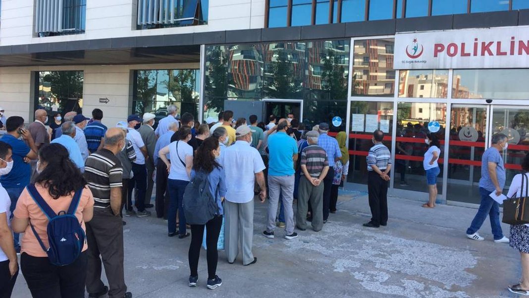 Resmi Gazete'de yayımlandı: Borçlu vatandaş sağlık hizmeti almaya devam edebilecek