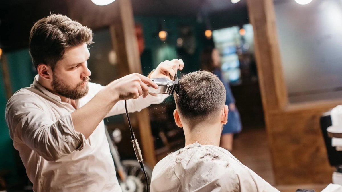 Saç kestirmek lüks oldu: Tıraş ücretleri 2 bin TL'ye kadar çıkıyor